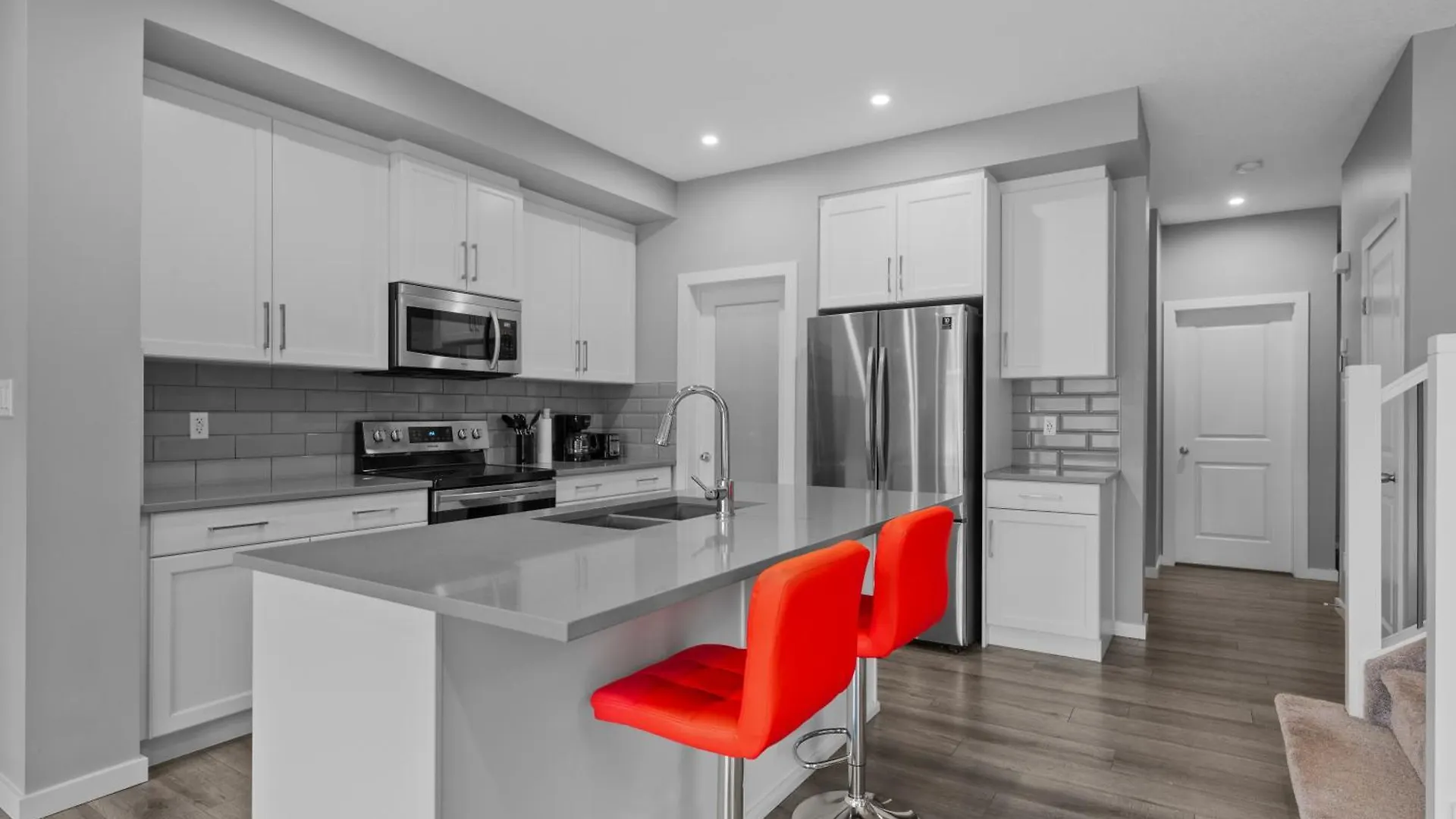 Cozy Full House Villa Edmonton